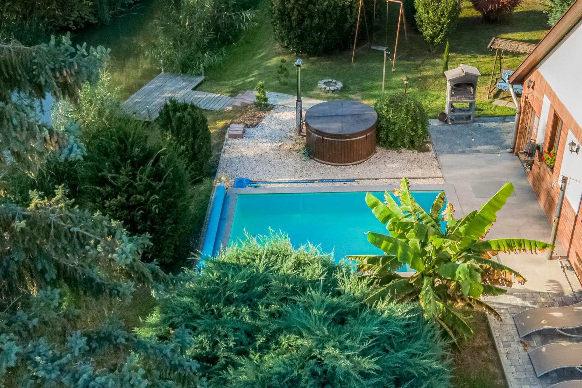 Vila Posteleki Vendeghaz-Nyugalom Szigetei Gyula Exteriér fotografie